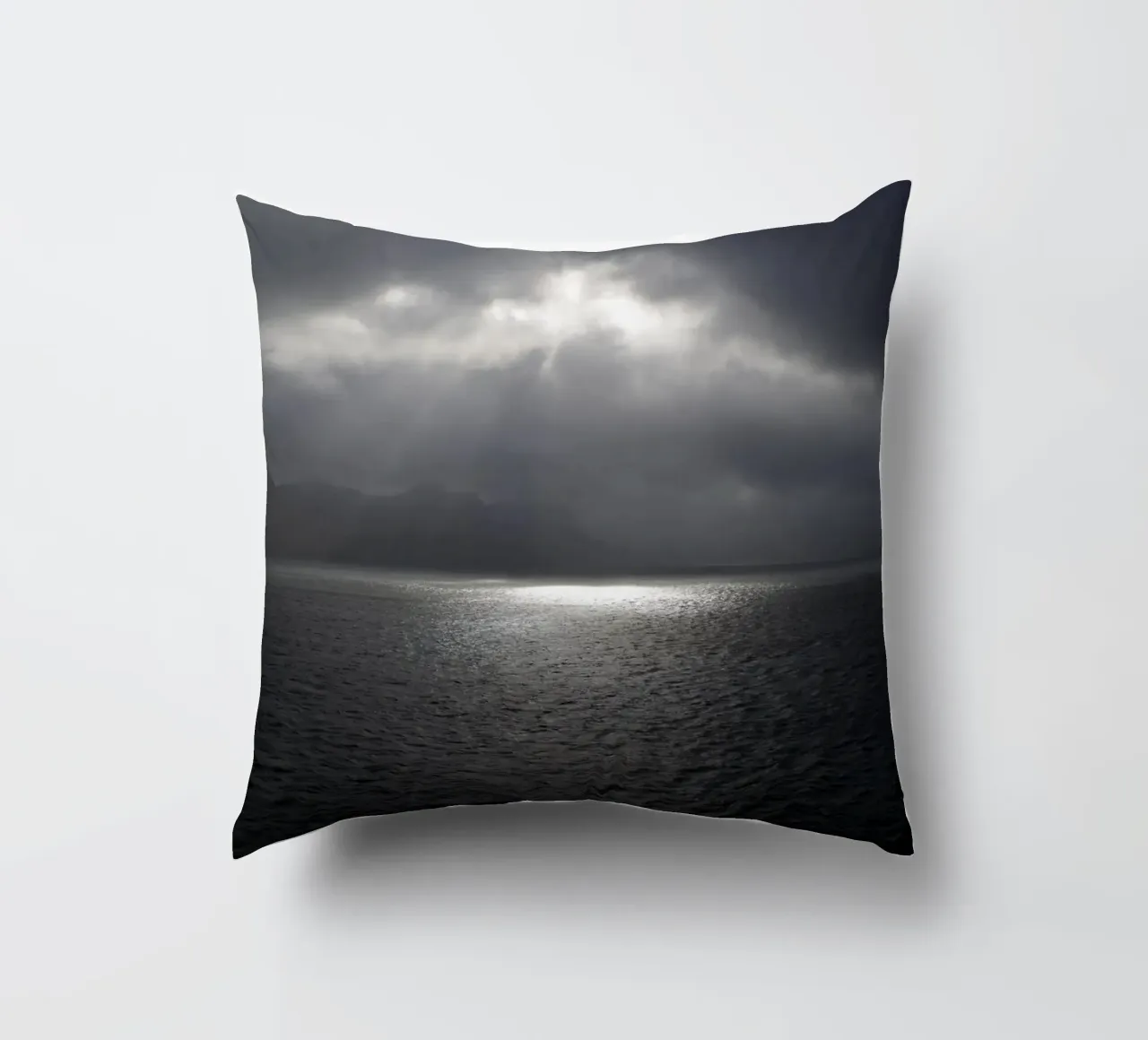 Faroes #06: Nocturnal Tempest cuscino da zenitt