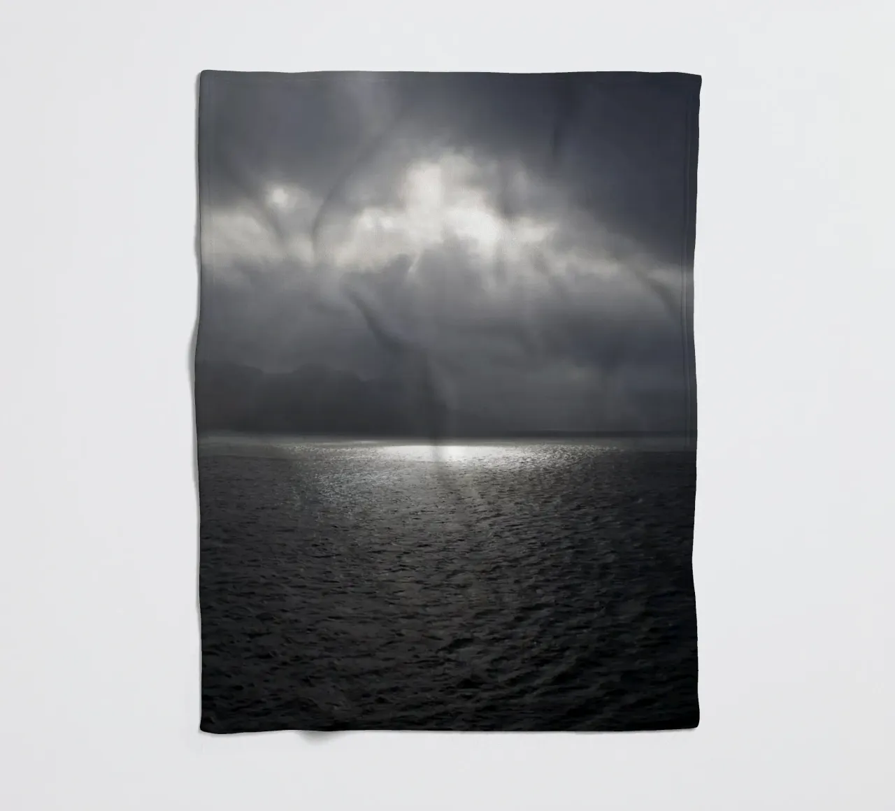 Faroes #06: Nocturnal Tempest coperta in pile da zenitt