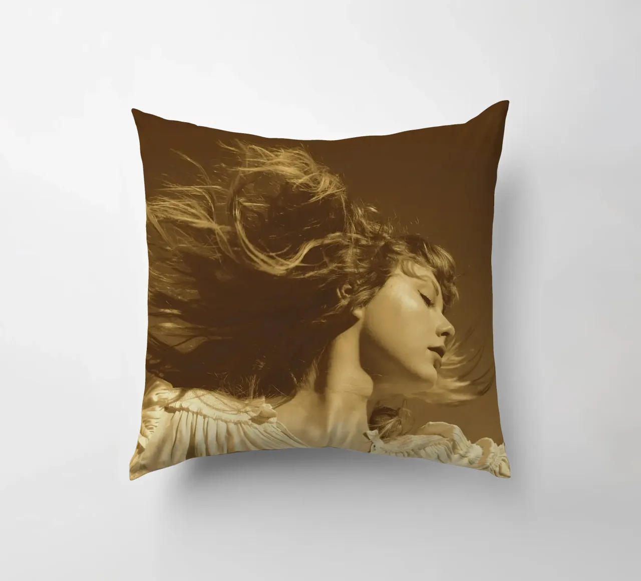 Fearless cuscino da Attaboy Dsgn
