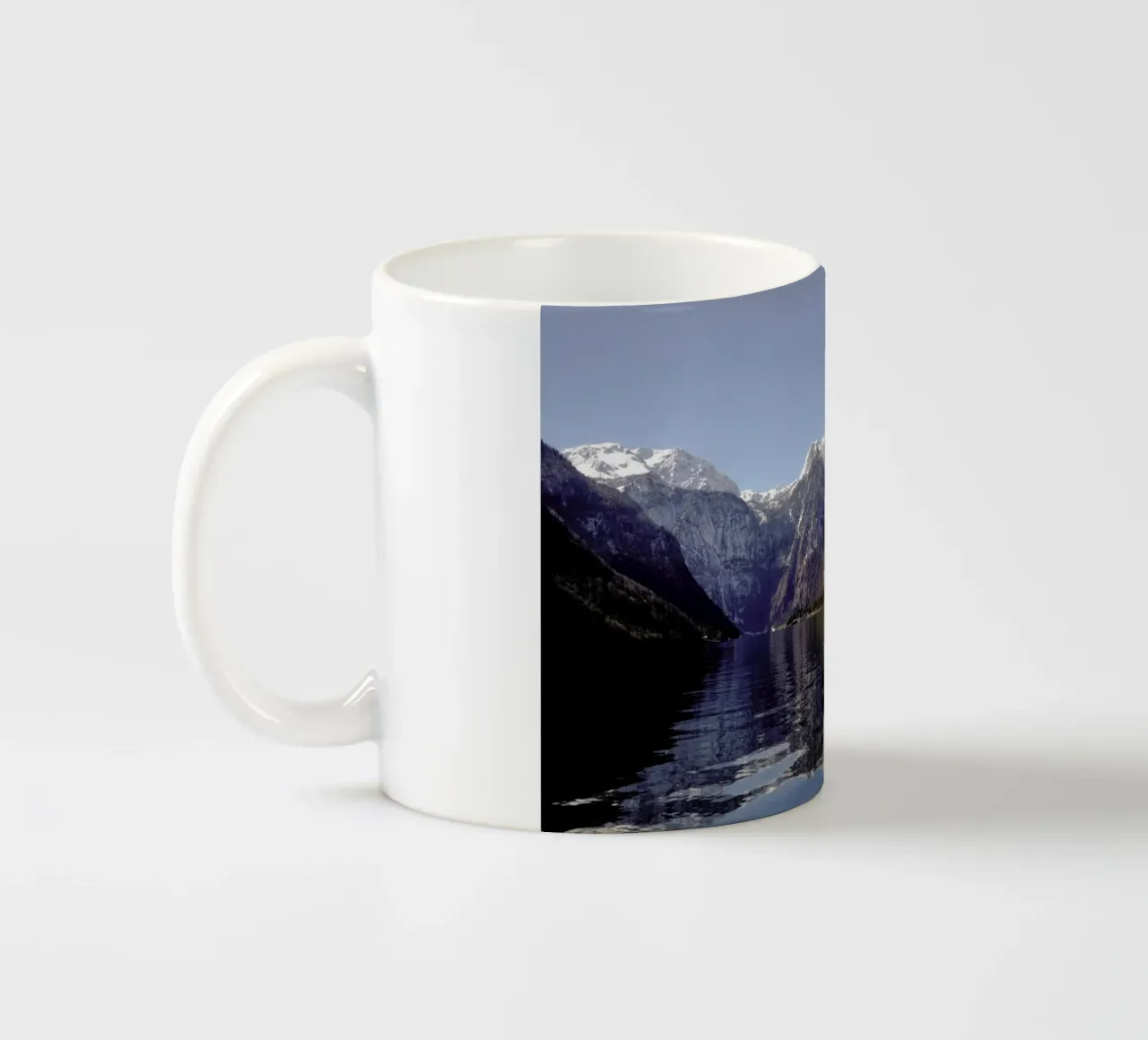 Fresh Waters, Clear Skies @BirgitKorber tazza in ceramica da EyeEm Mobile GmbH