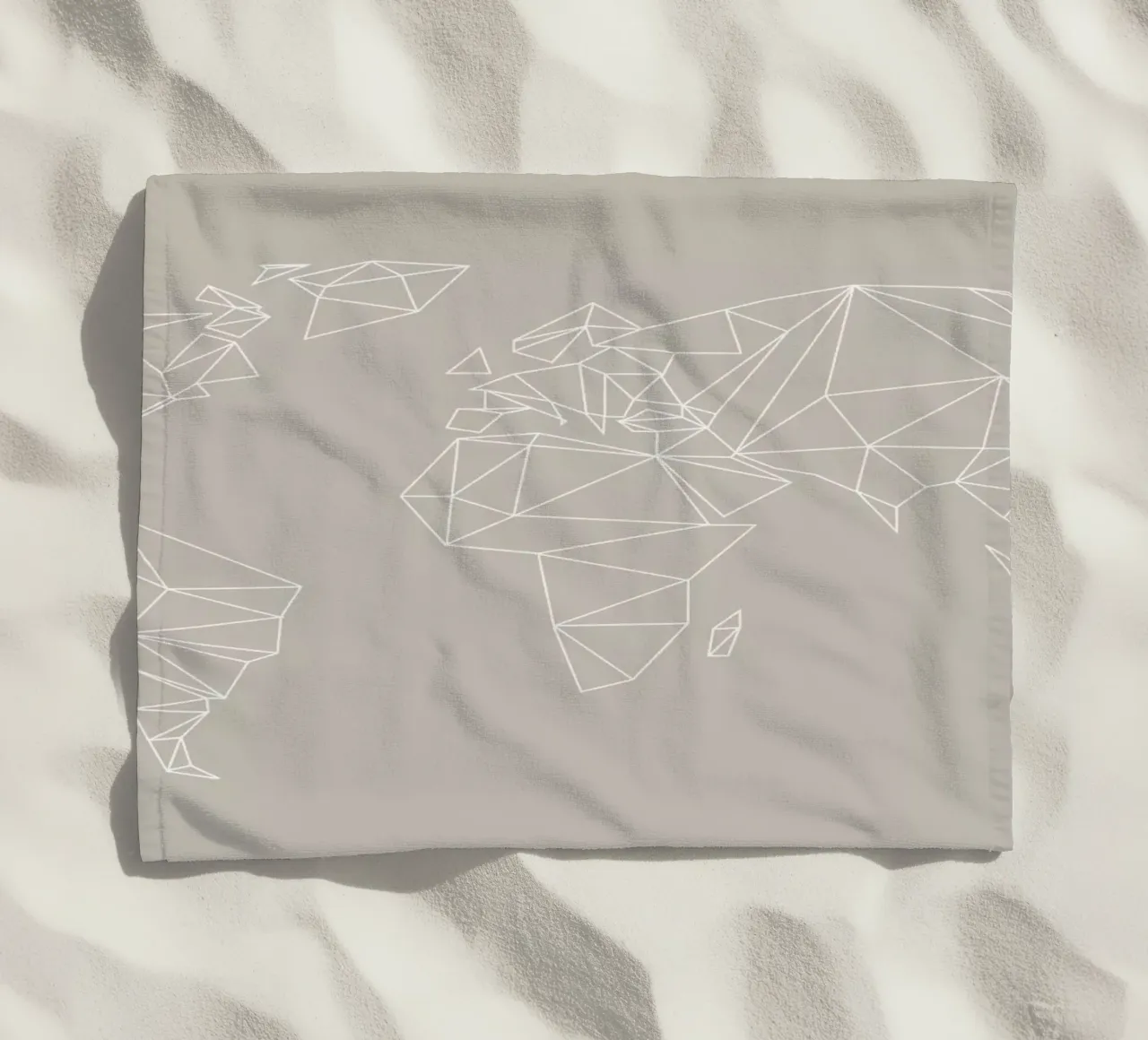 Geometrical World Map Beige Greige Creme telo mare da Studio Nahili