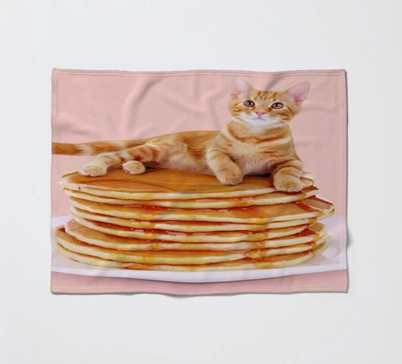 Mr Butter coperta in pile da Paul Fuentes Design