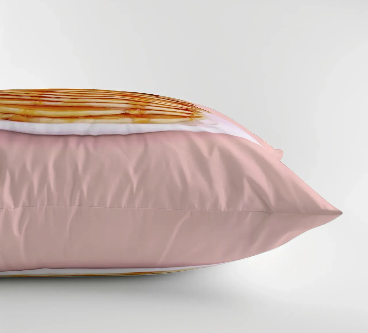 Mr Butter cuscino da Paul Fuentes Design