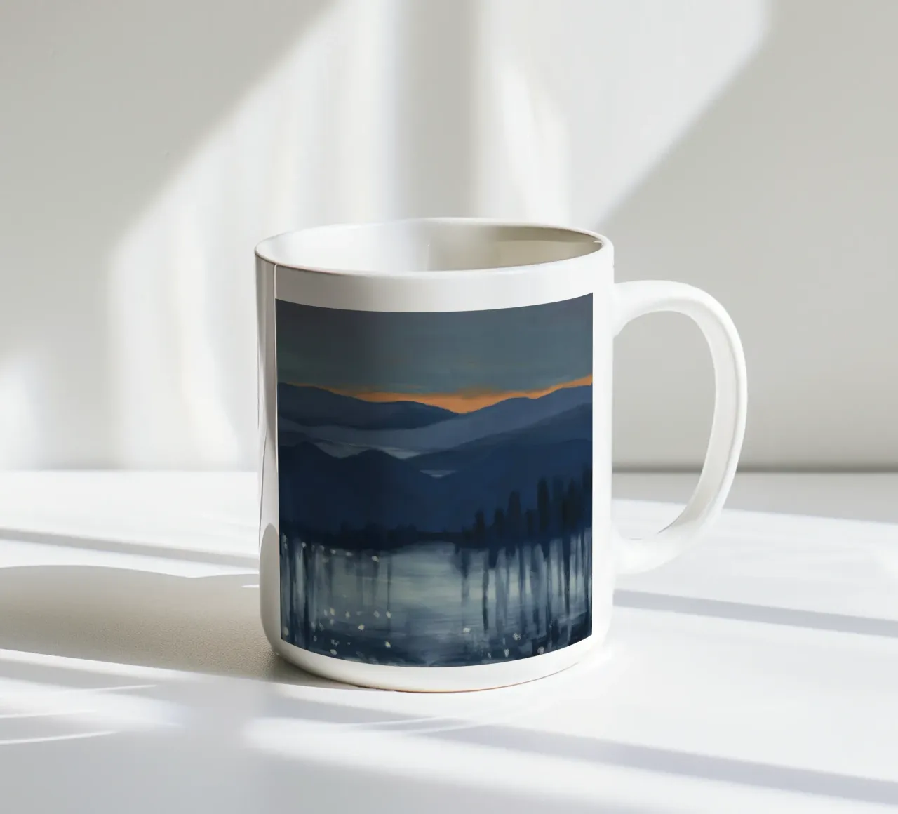 Riflessioni sulla montagna silenziosa tazza in ceramica da Solestice Strokes