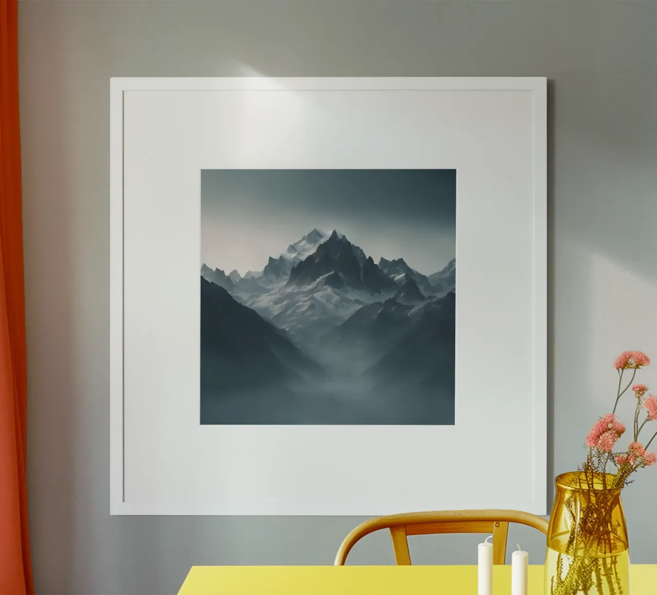 Le cime delle Mystic Mountain nella foschia invernale poster da PhotoVibe Decor