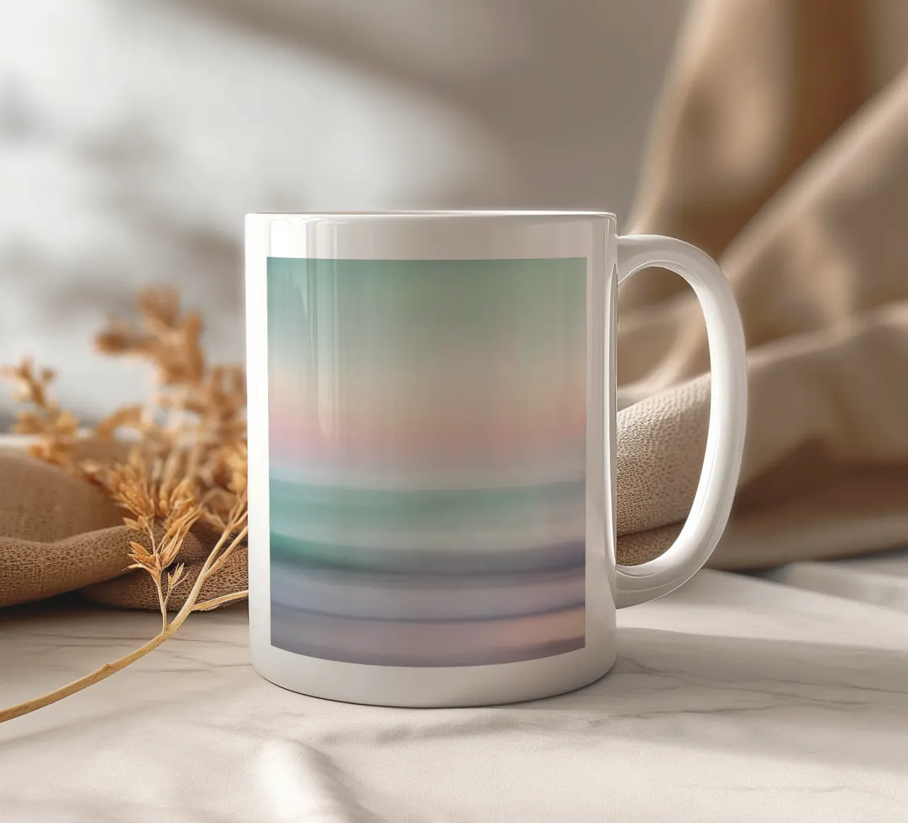 Pastelzee in zachte bewegingsonscherpte keramische mok van PhotoVibe Decor