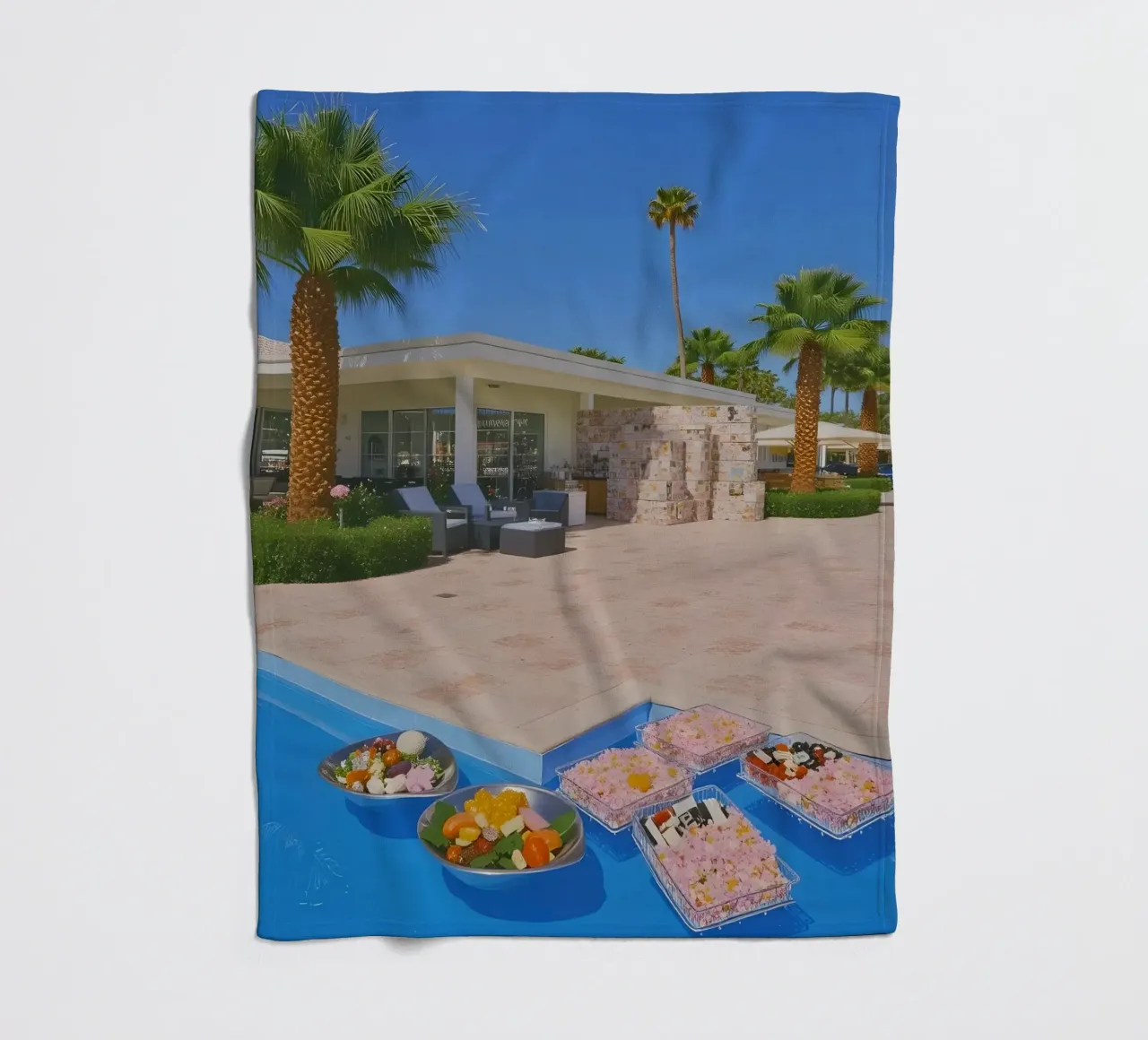 Retro California 80s pool coconut trees snacks coperta in pile da heaventrain