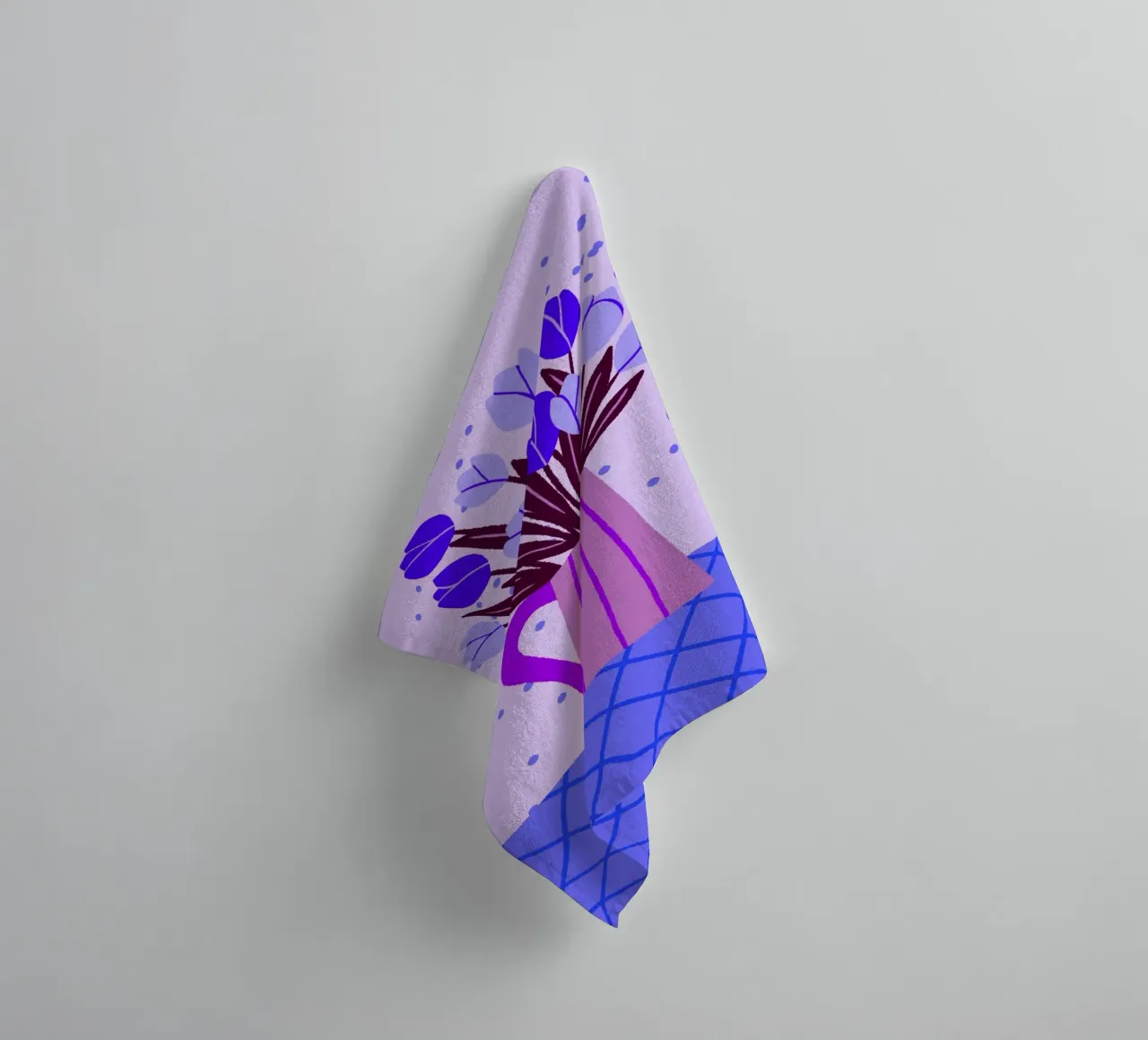 Tulipani in vaso - viola e blu asciugamano da bagno da Wackapacka