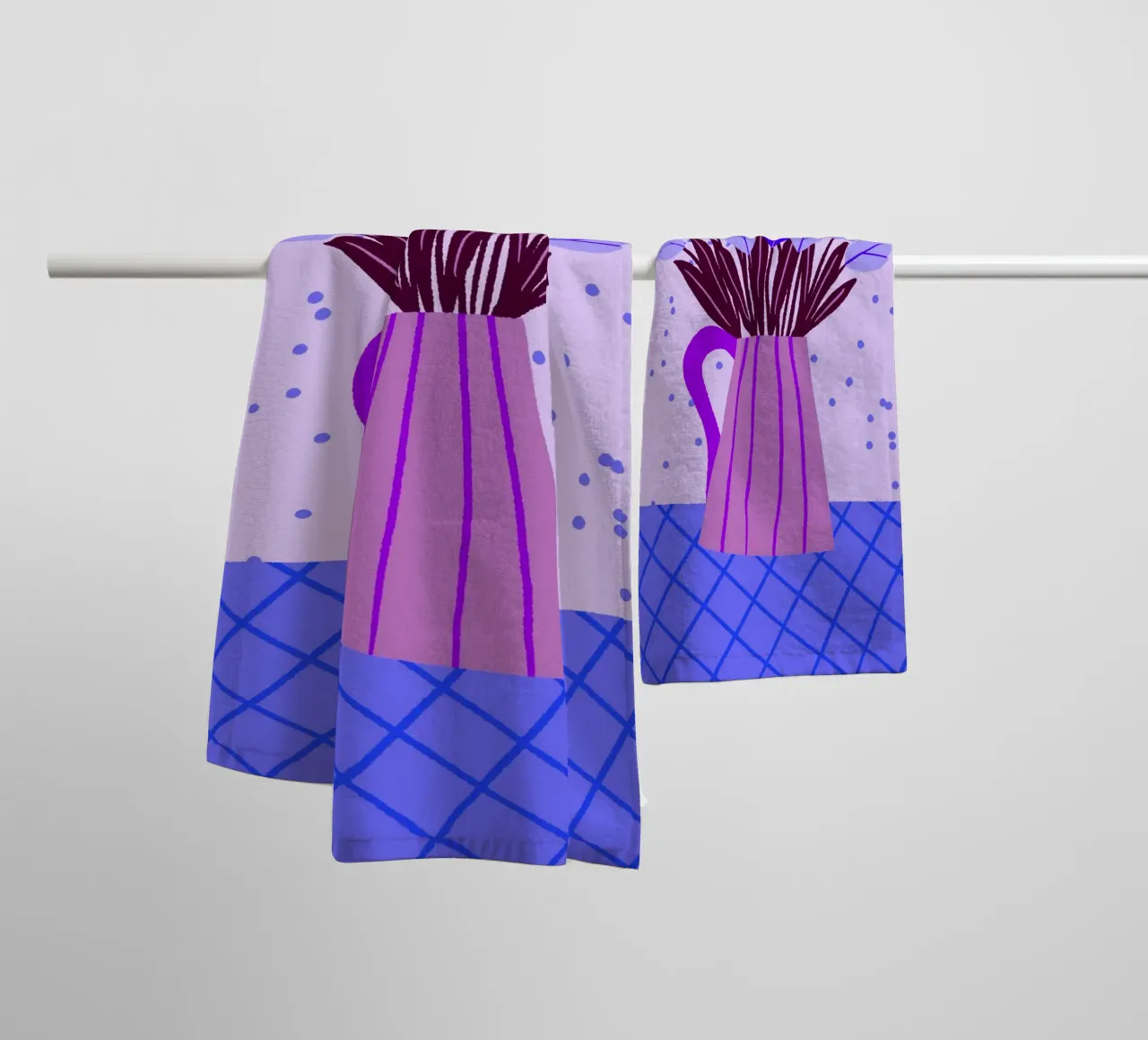 Tulipani in vaso - viola e blu asciugamano da bagno da Wackapacka