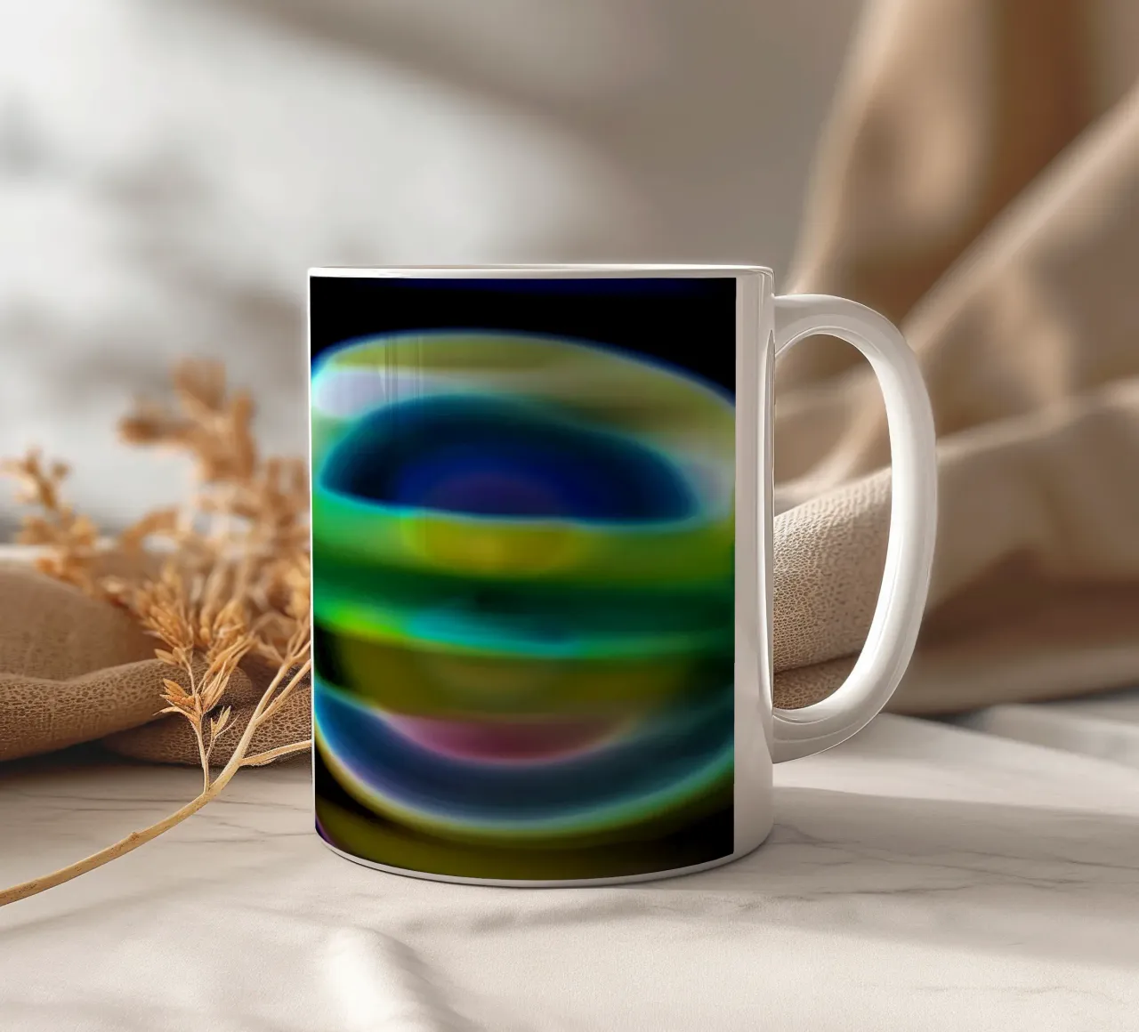 Illusione dallo spazio tazza in ceramica da Gürsel Yesil Digital Art