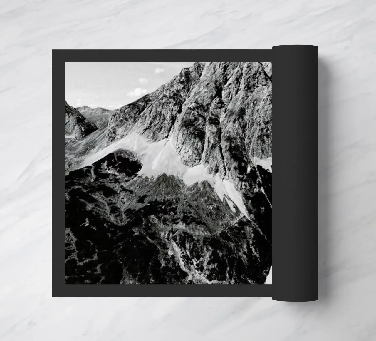 Mountain Top Bw - Edition 2 zerbino da Sebastian Hilgetag