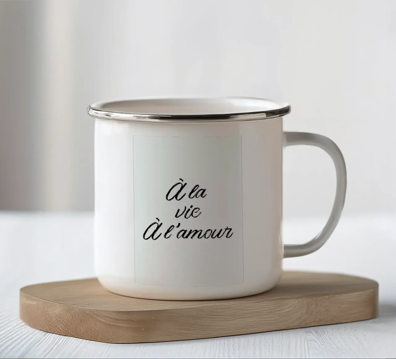 À la vie à l'amour tazza in smalto da typed
