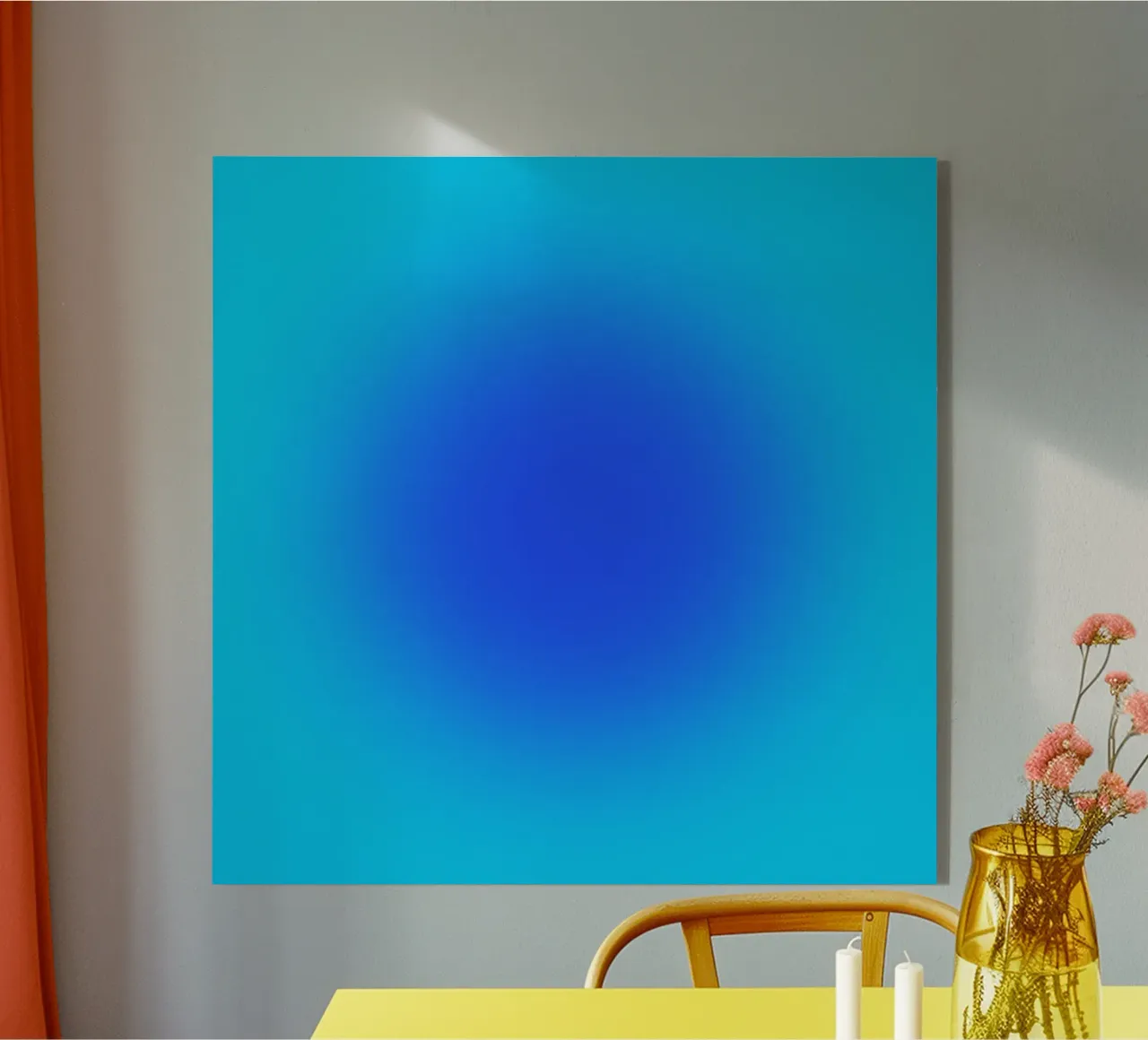 Big blue plexiglass da Flo Klein