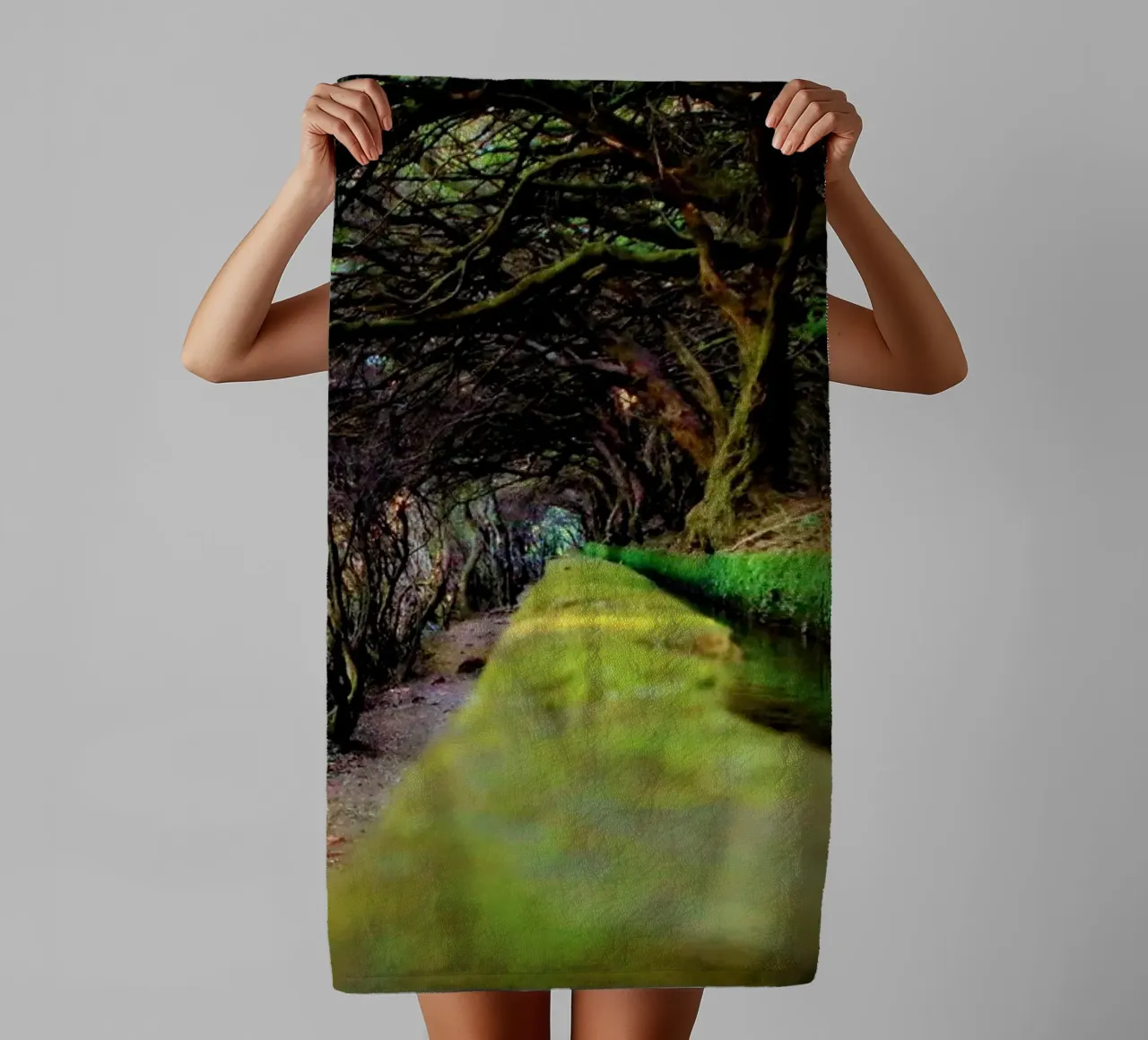 Madeira's (#01) Enchanted Levada: A Mossy Path asciugamano da bagno da zenitt