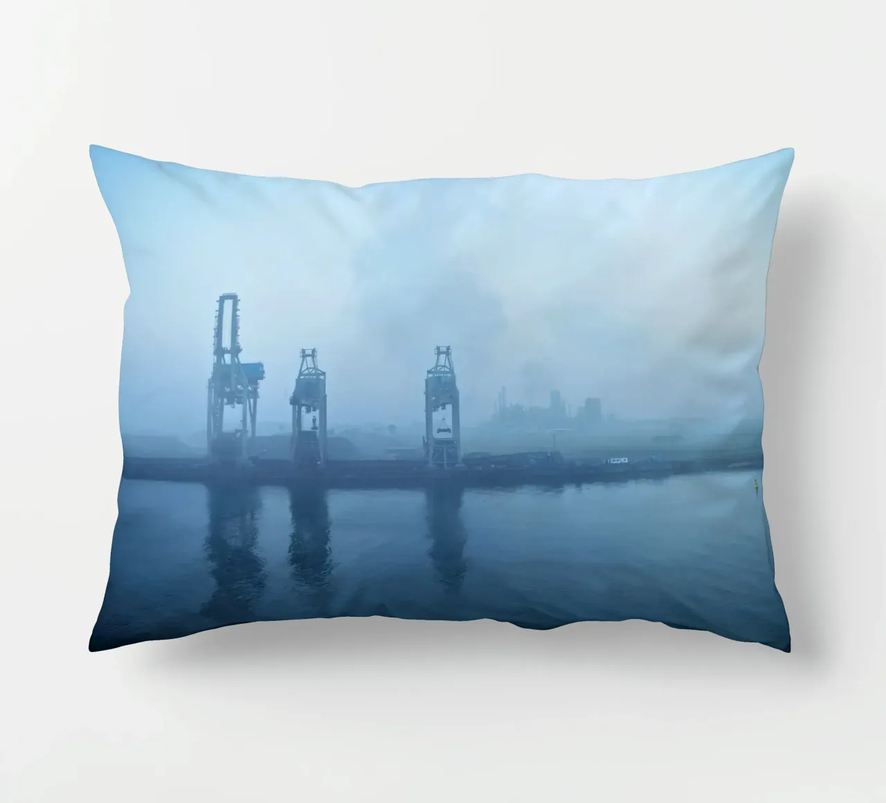 Rotterdam #02: Rotterdam Harbor in the Mist cuscino da zenitt