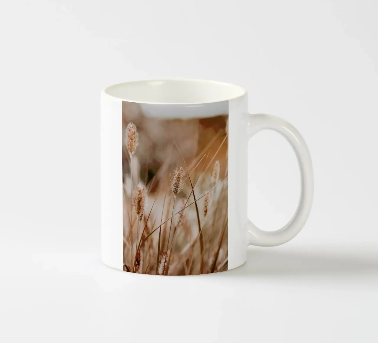An English Walk tazza in ceramica da Flora & Fauna