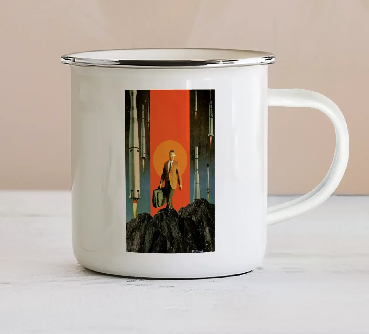 The Departure tazza in smalto da Frank Moth
