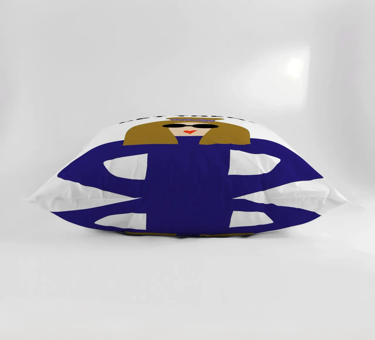 let them. cuscino da FRICKE DESIGN