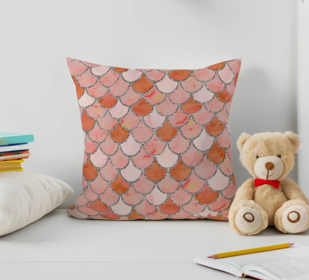 Scaglie di sirena in corallo cuscino da Happy Littles