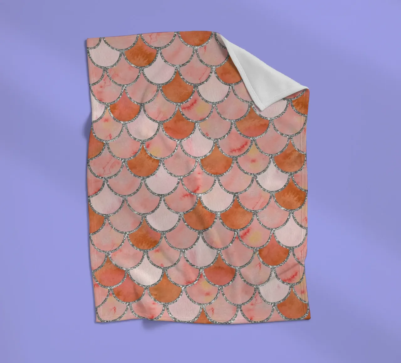 Scaglie di sirena in corallo coperta in pile da Happy Littles
