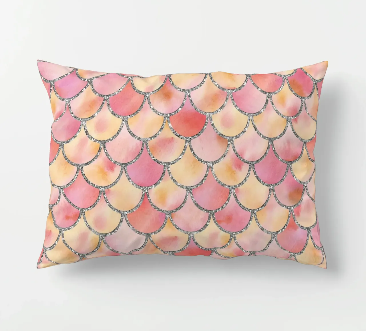 Scaglie di sirena in rosa confetto cuscino da Happy Littles