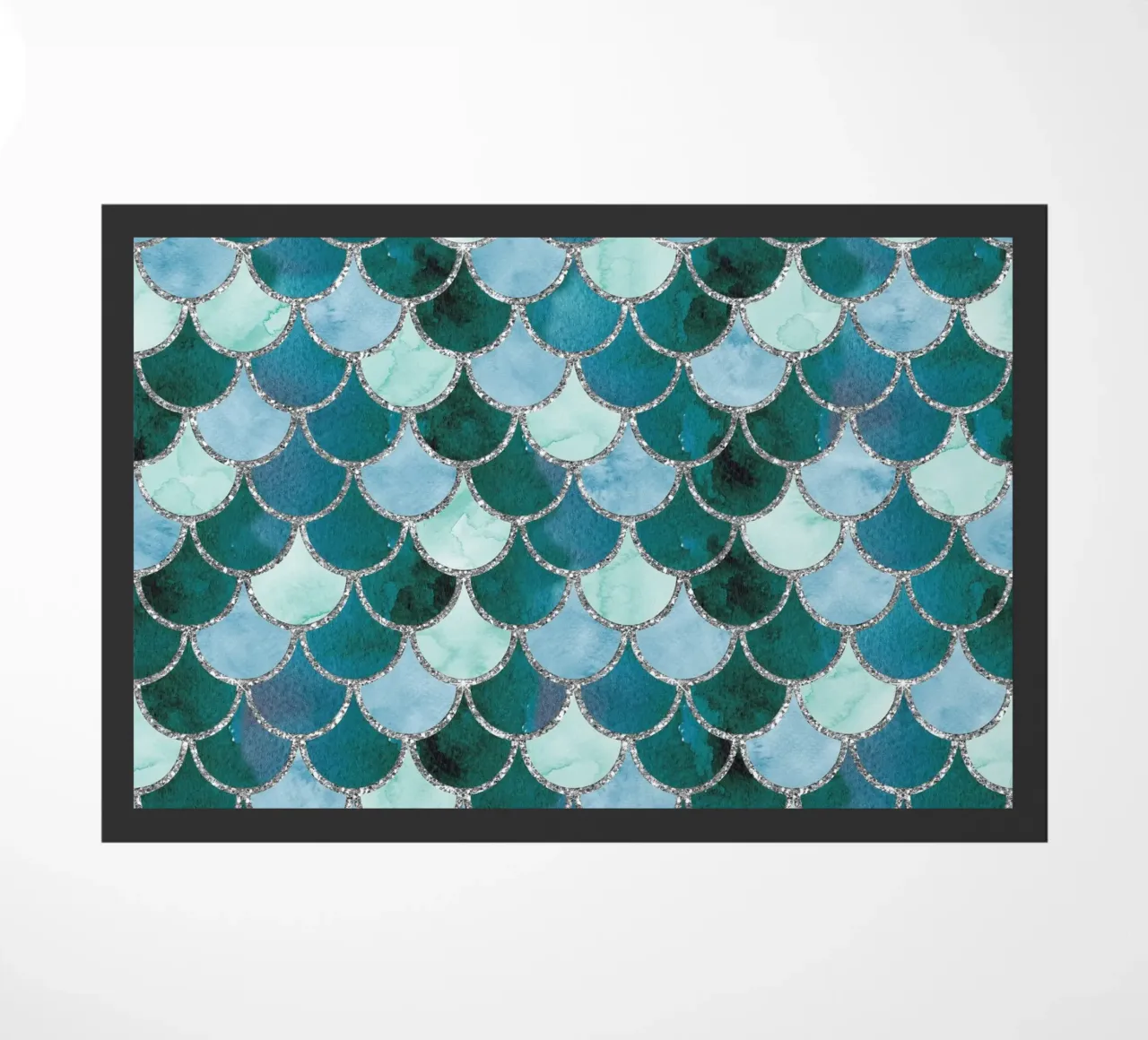Scaglie di sirena in Soft Aqua zerbino da Happy Littles