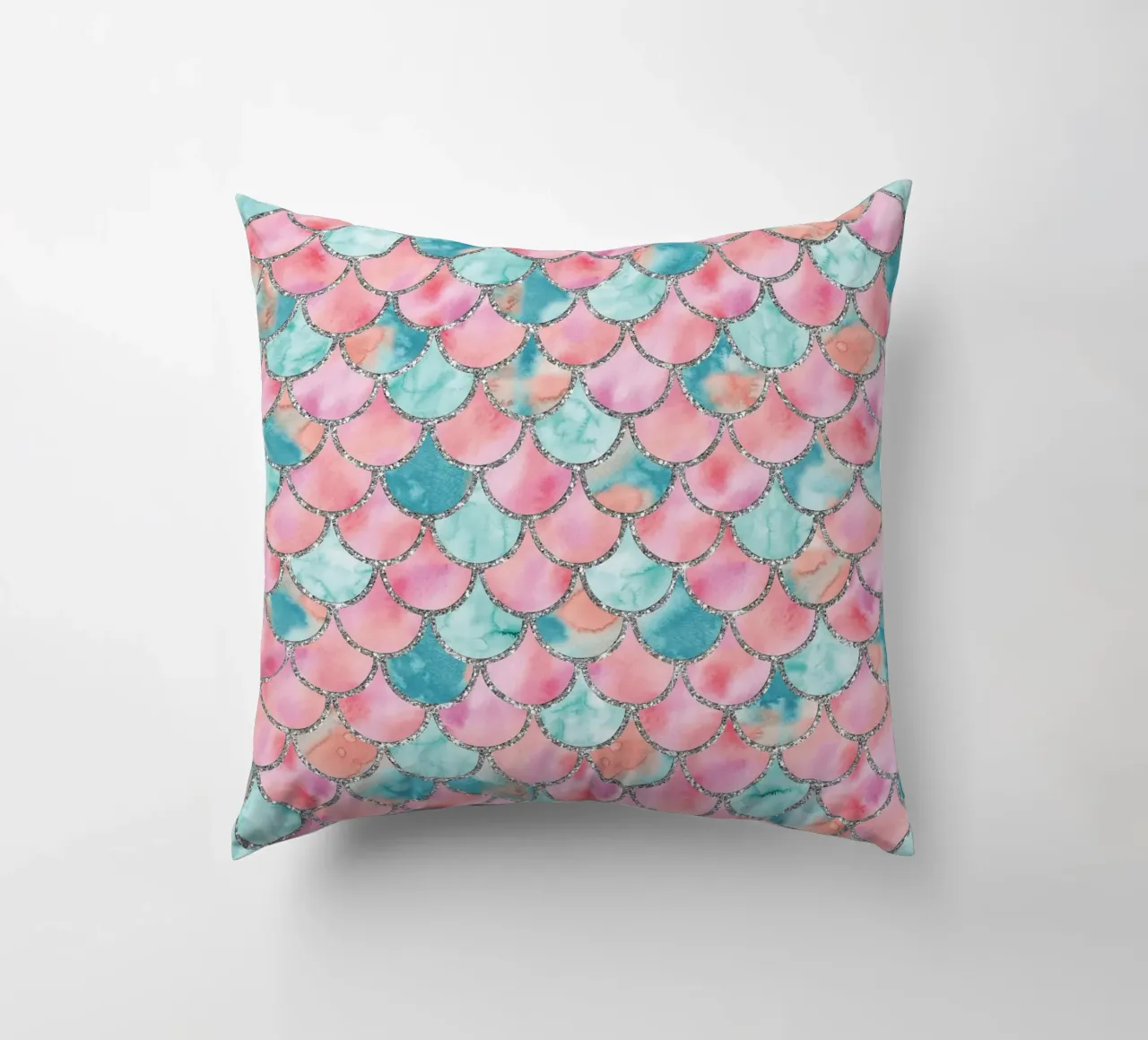 Scaglie di sirena in menta corallina cuscino da Happy Littles