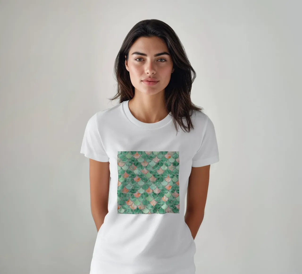 Scaglie di sirena in verde fresco t-shirt da Happy Littles