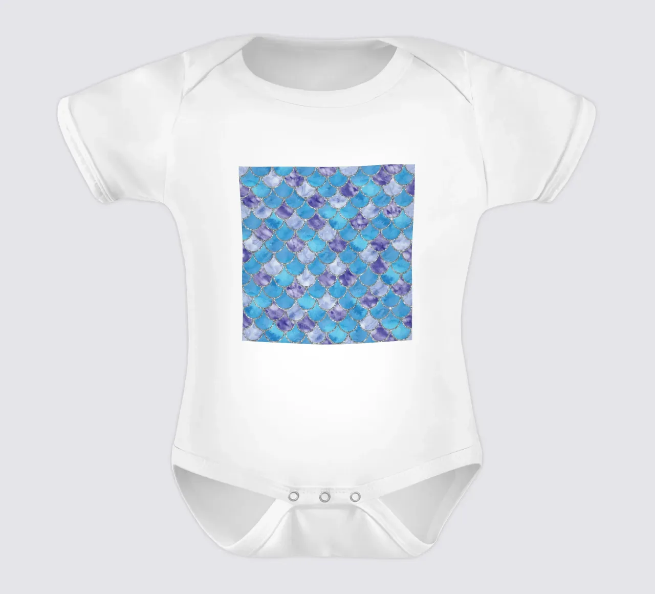 Scaglie di sirena in Sky Lilac body neonato maniche corte da Happy Littles