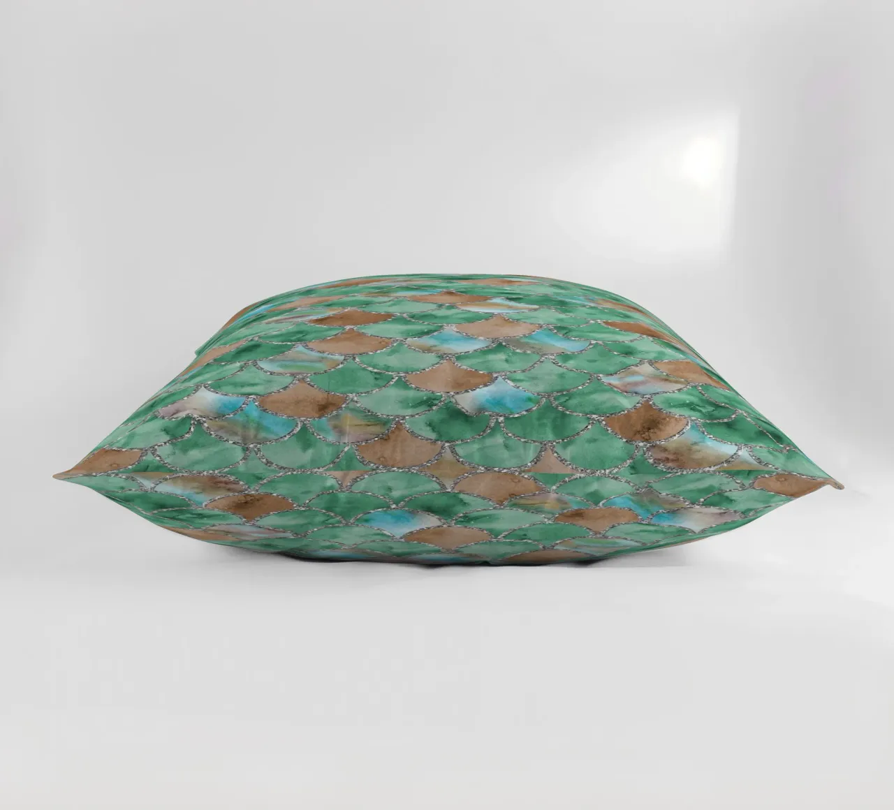 Scaglie di sirena in giada color terra cuscino da Happy Littles