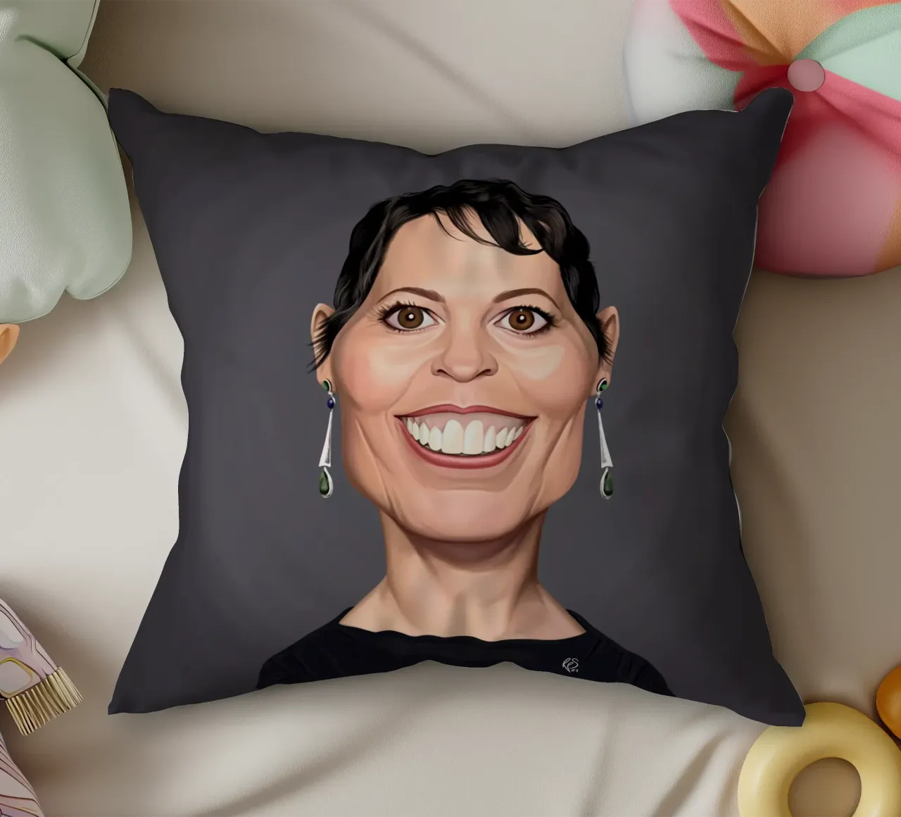 Olivia Coleman cuscino da Rob Art | Illustration
