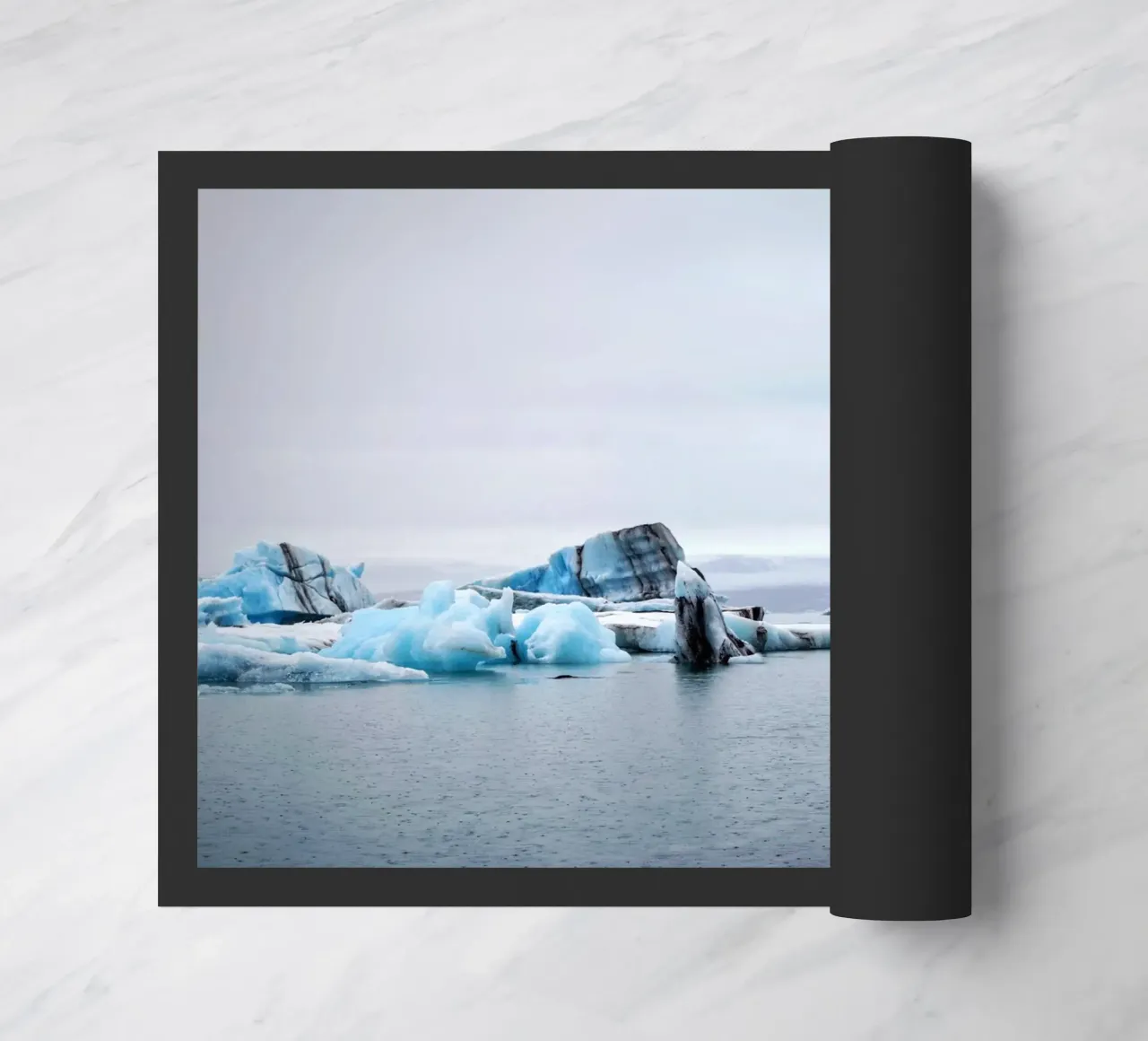Iceland #07: Jökulsárlón's Icy Majesty - Spot the seal? zerbino da zenitt