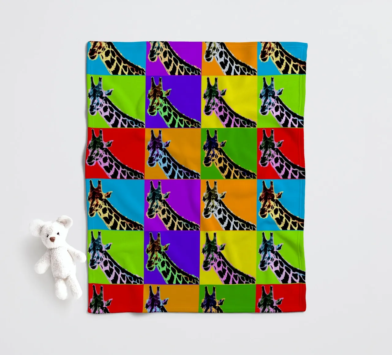 Pop Art Giraffa Grid: Colori audaci, moderno e selvaggio, principi vibranti coperta in pile da NorwesClub