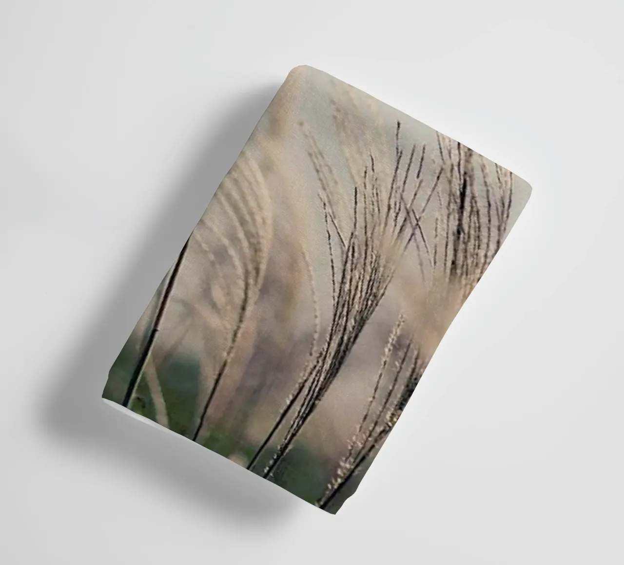 Blowing In The Breeze asciugamano da bagno da Flora & Fauna