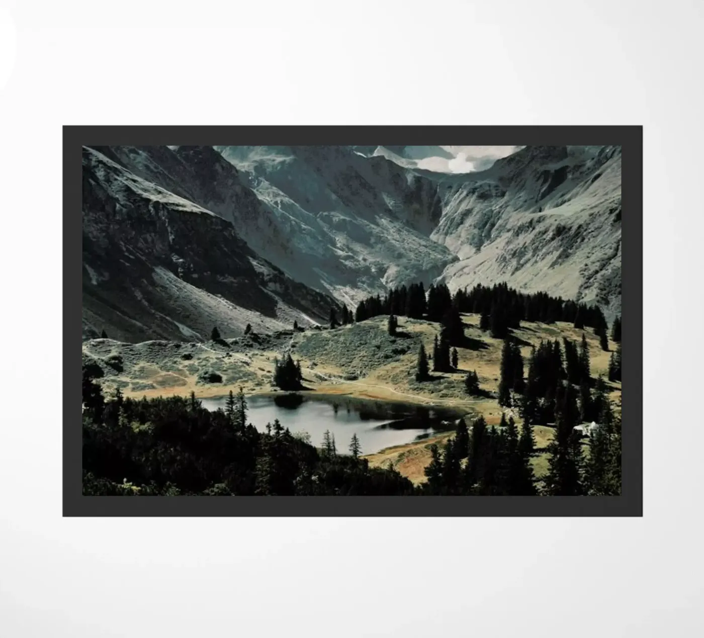 Idyllic doormat by Sebastian Hilgetag