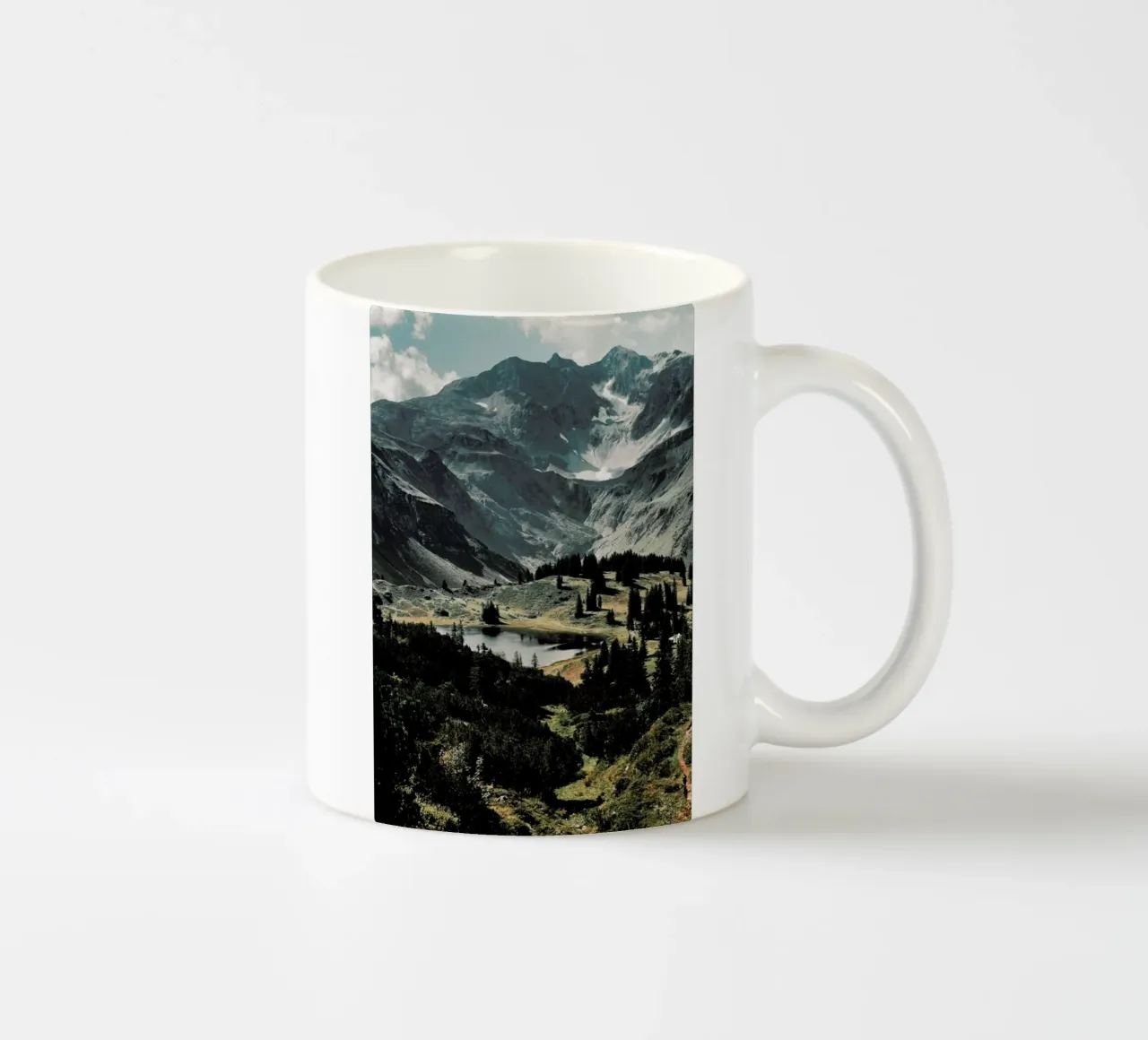 Idyllic tazza in ceramica da Sebastian Hilgetag