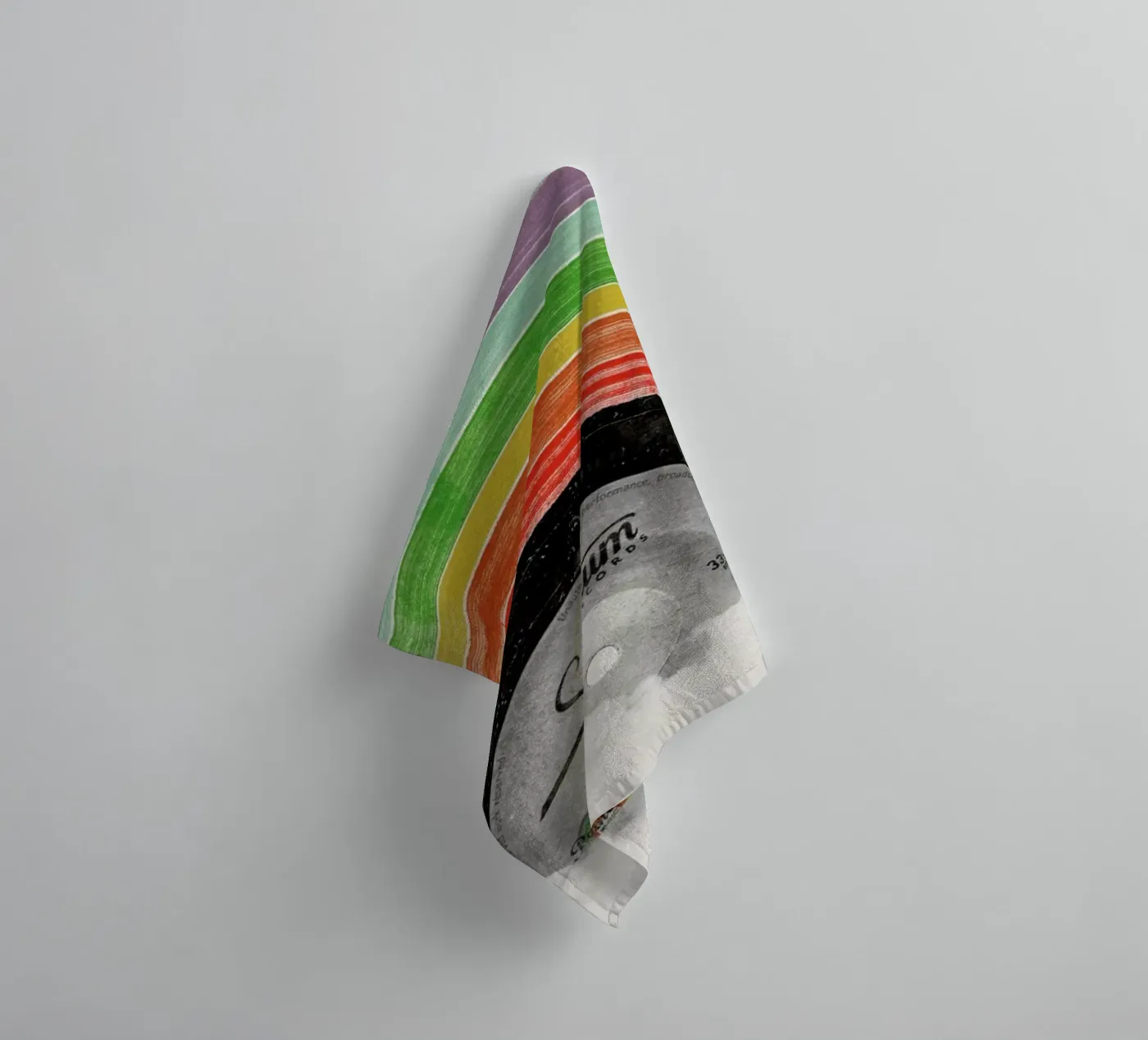 Rainbow Classics badhanddoek van Florent Bodart