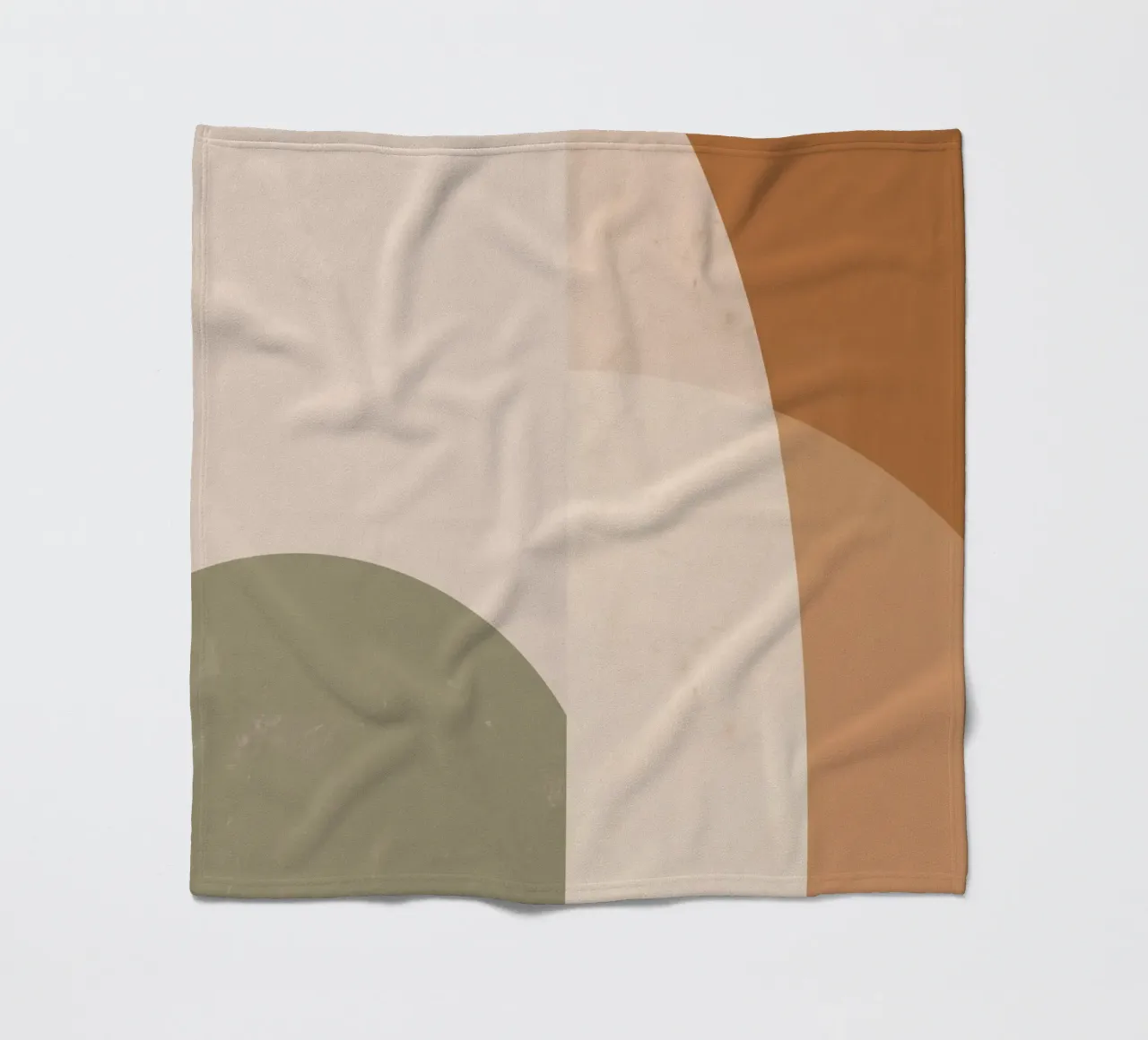 Toni della terra e curve coperta in pile da Little Dean
