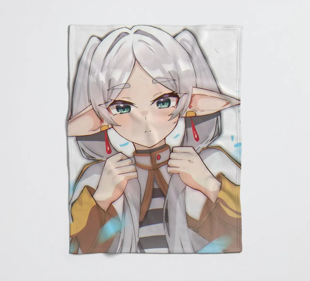 ragazza timida coperta in pile da Evie Shop
