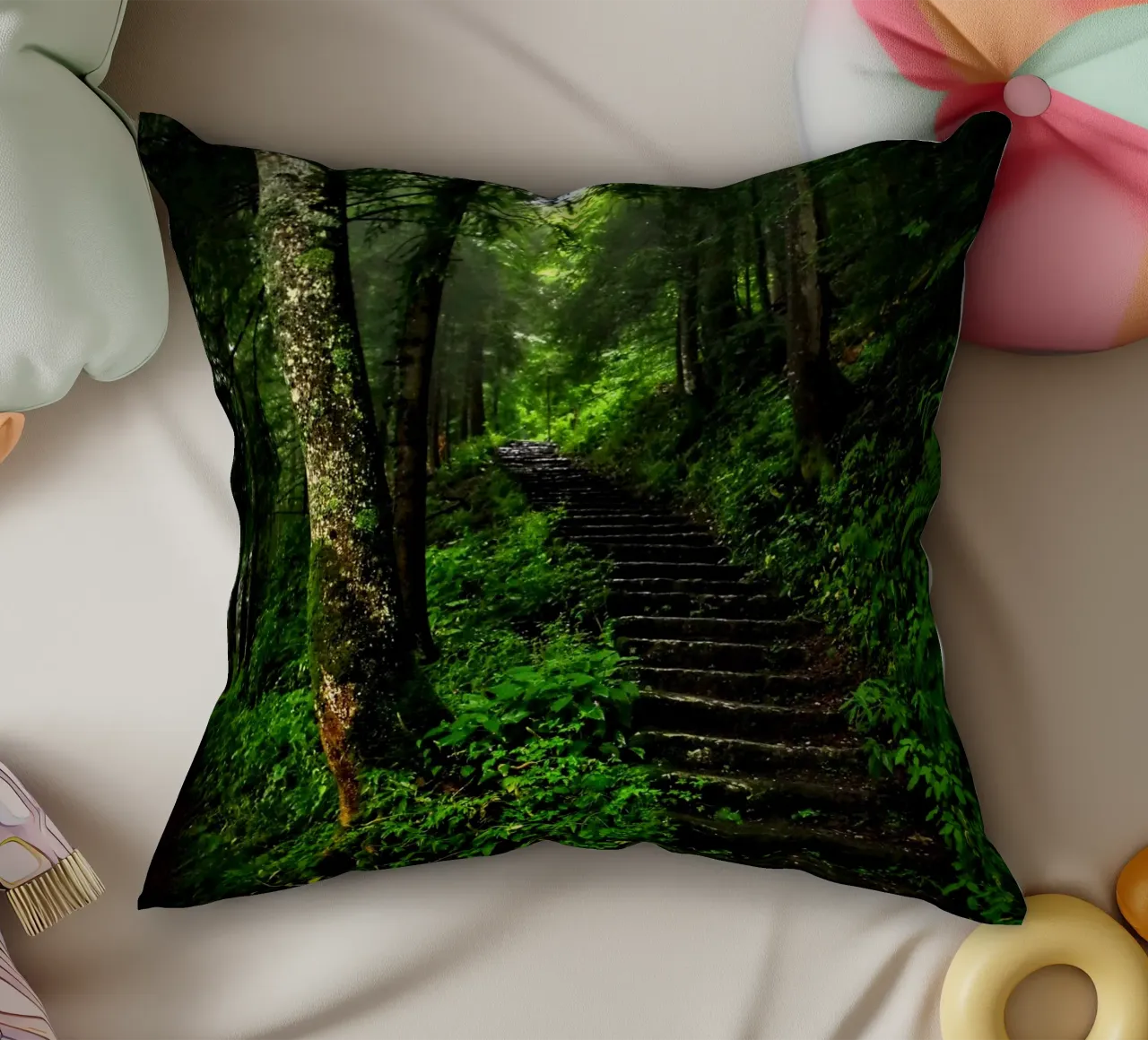Forest #02: The Ascent - A Mossy Stairway cuscino da zenitt