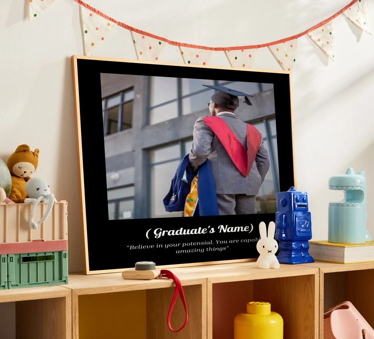 Personalizzazione della laurea poster con telaio in alluminio da NEWEST CUSTOM SHOP