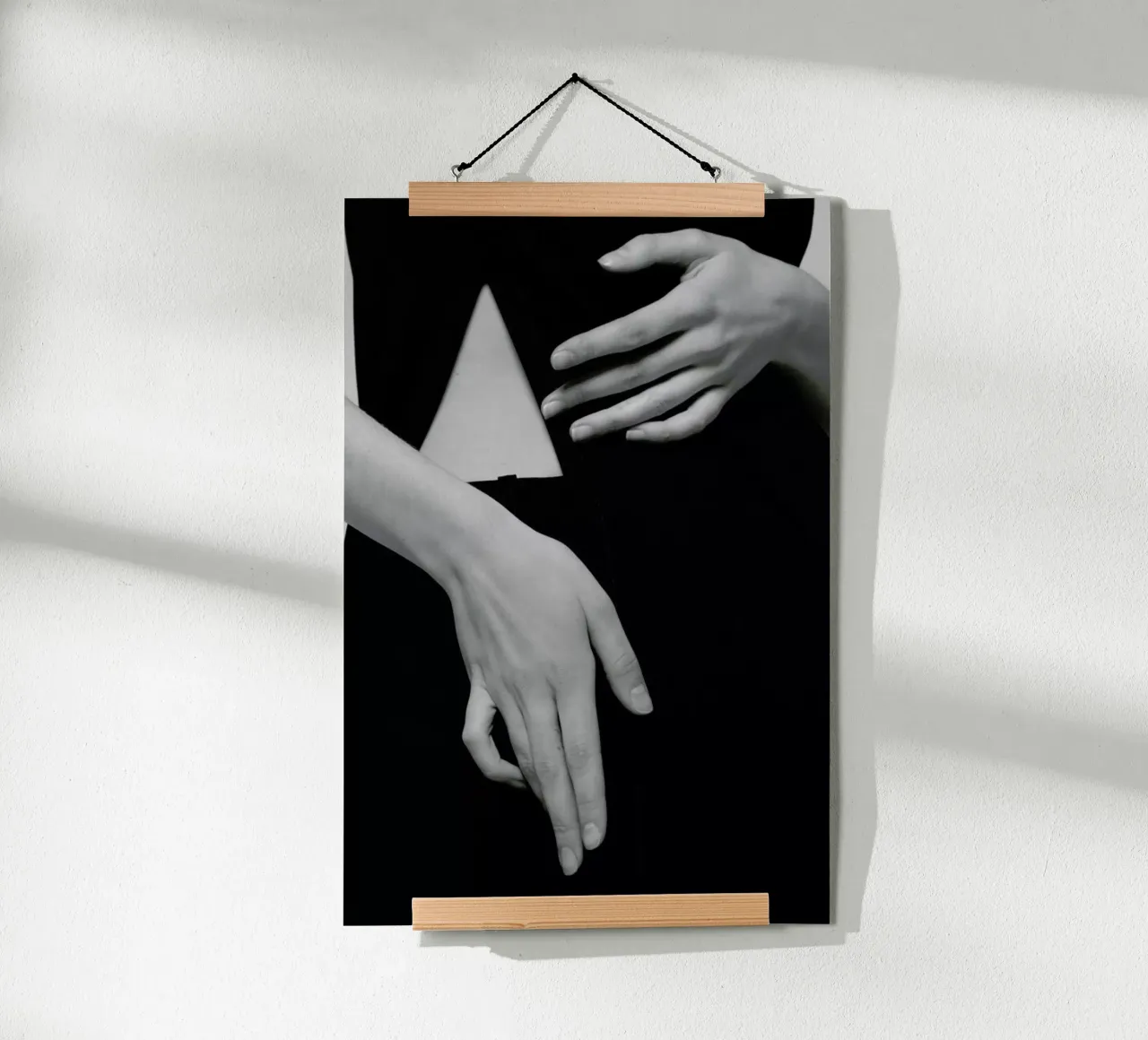 Touch poster con telaio in legno da EyeEm Mobile GmbH