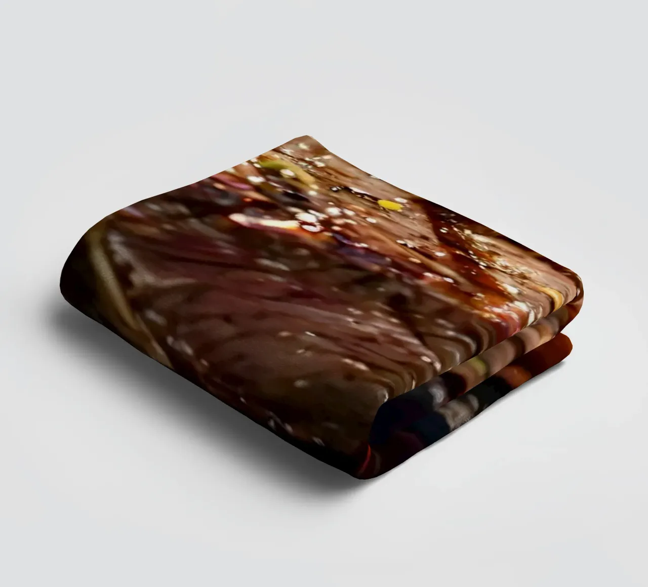 Jugoso filete asándose en una barbacoa al aire libre toalla de baño de DesignDoodle