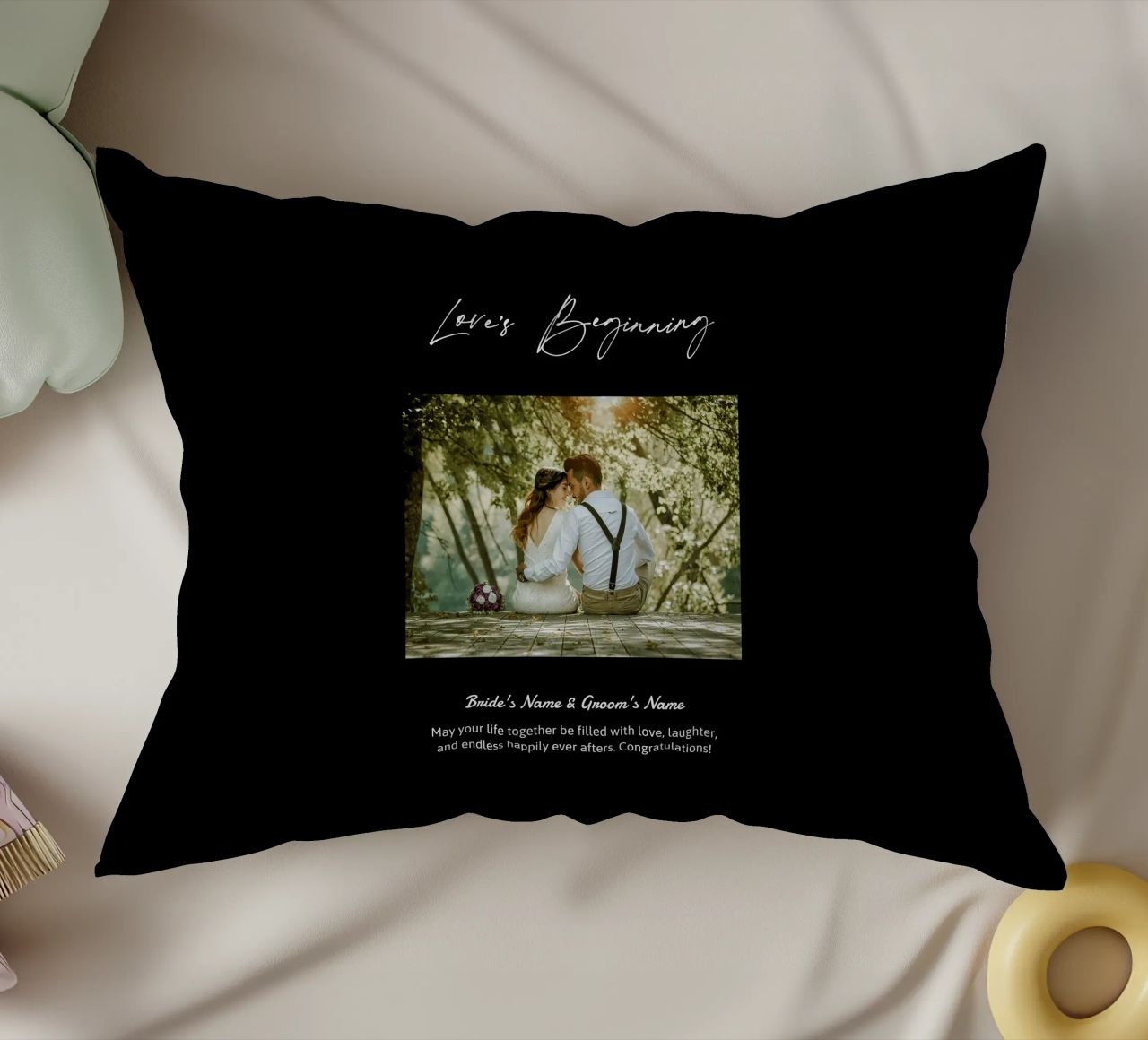 Personalisierte Hochzeitsgeschenke Kissen von NEWEST CUSTOM SHOP
