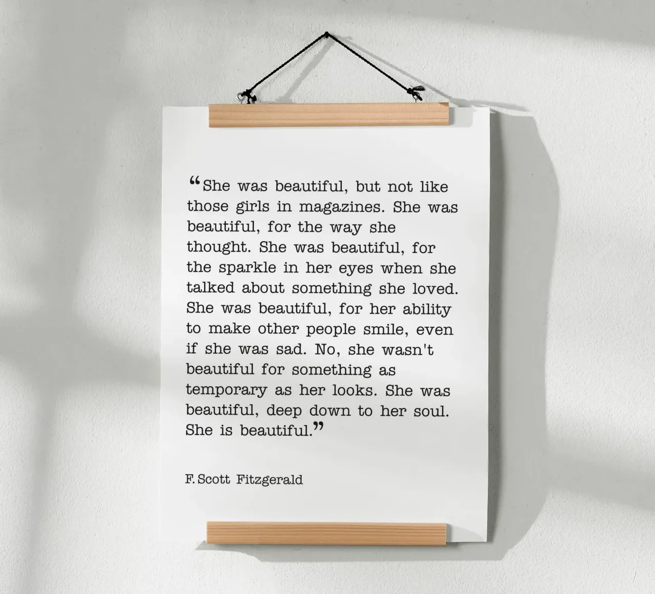 Ze was mooi F.Scott Fitzgerald poster met kunststof frame van Paigaam Studio