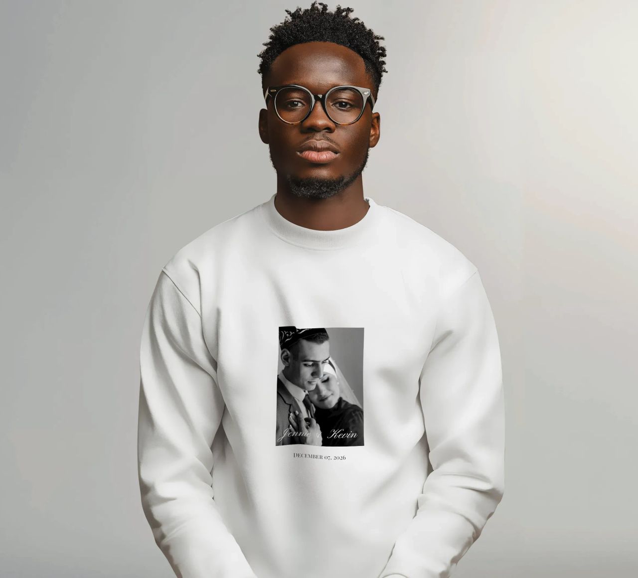 Personnalisation d'un mariage monochrome sweat de NEWEST CUSTOM SHOP
