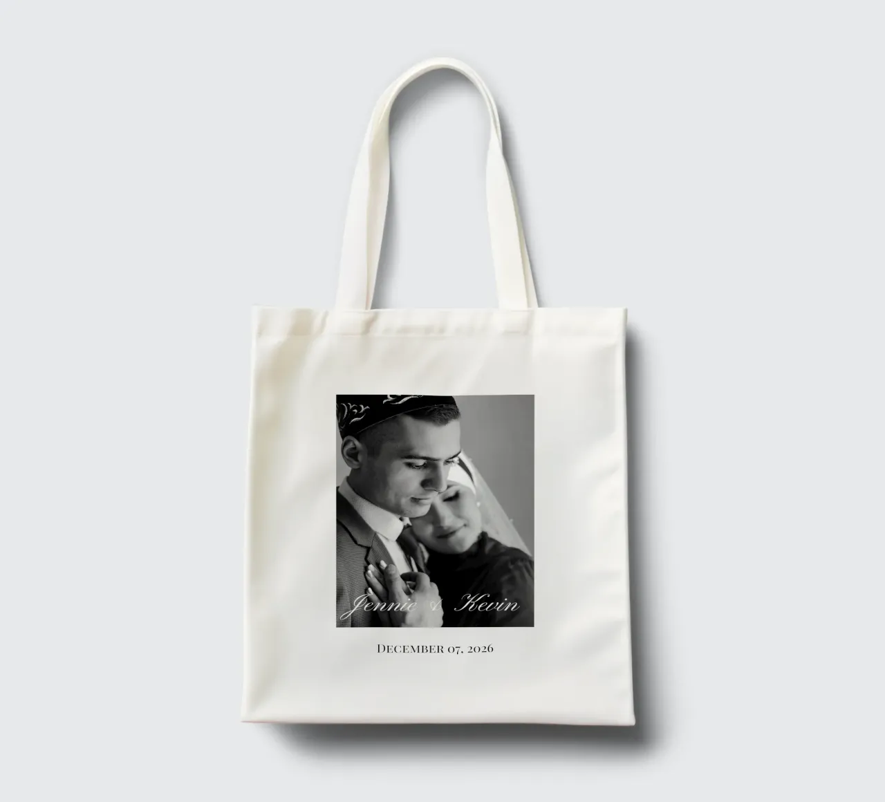 Monochrome Hochzeit Personalisierung Jutebeutel von NEWEST CUSTOM SHOP