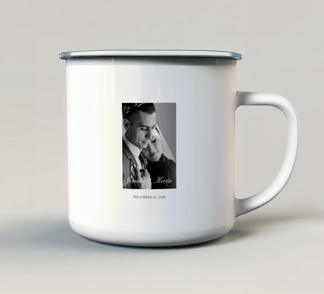 Monochrome bruiloftpersonalisatie emaille mok van NEWEST CUSTOM SHOP