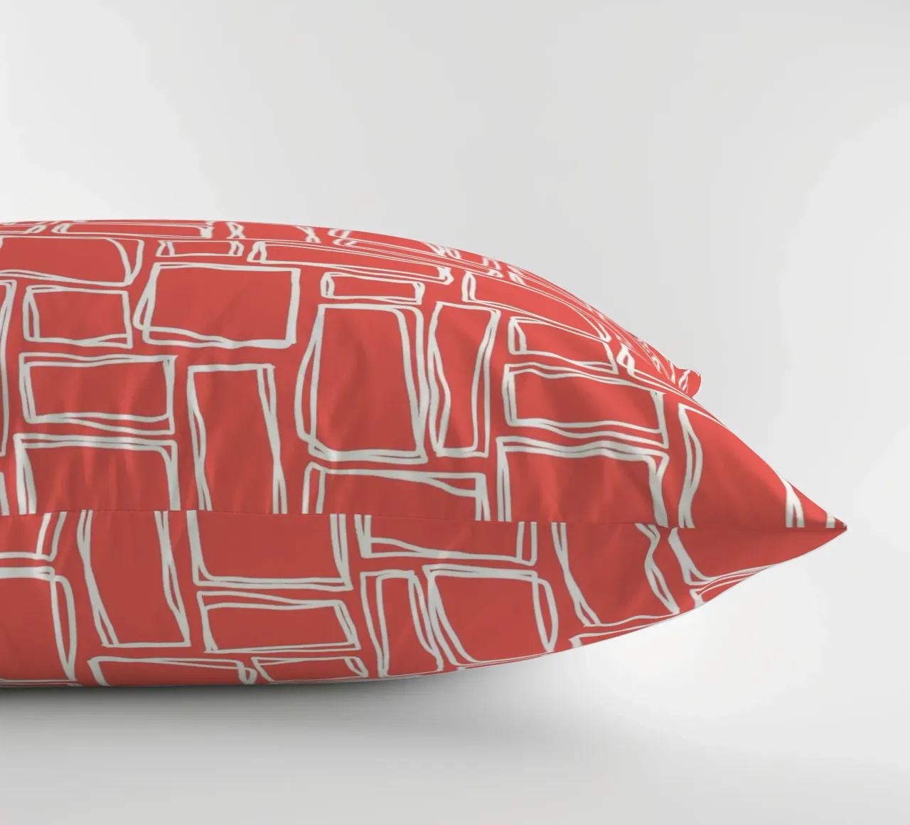 Quadrati Doodle in rosso papavero cuscino da Happy Littles