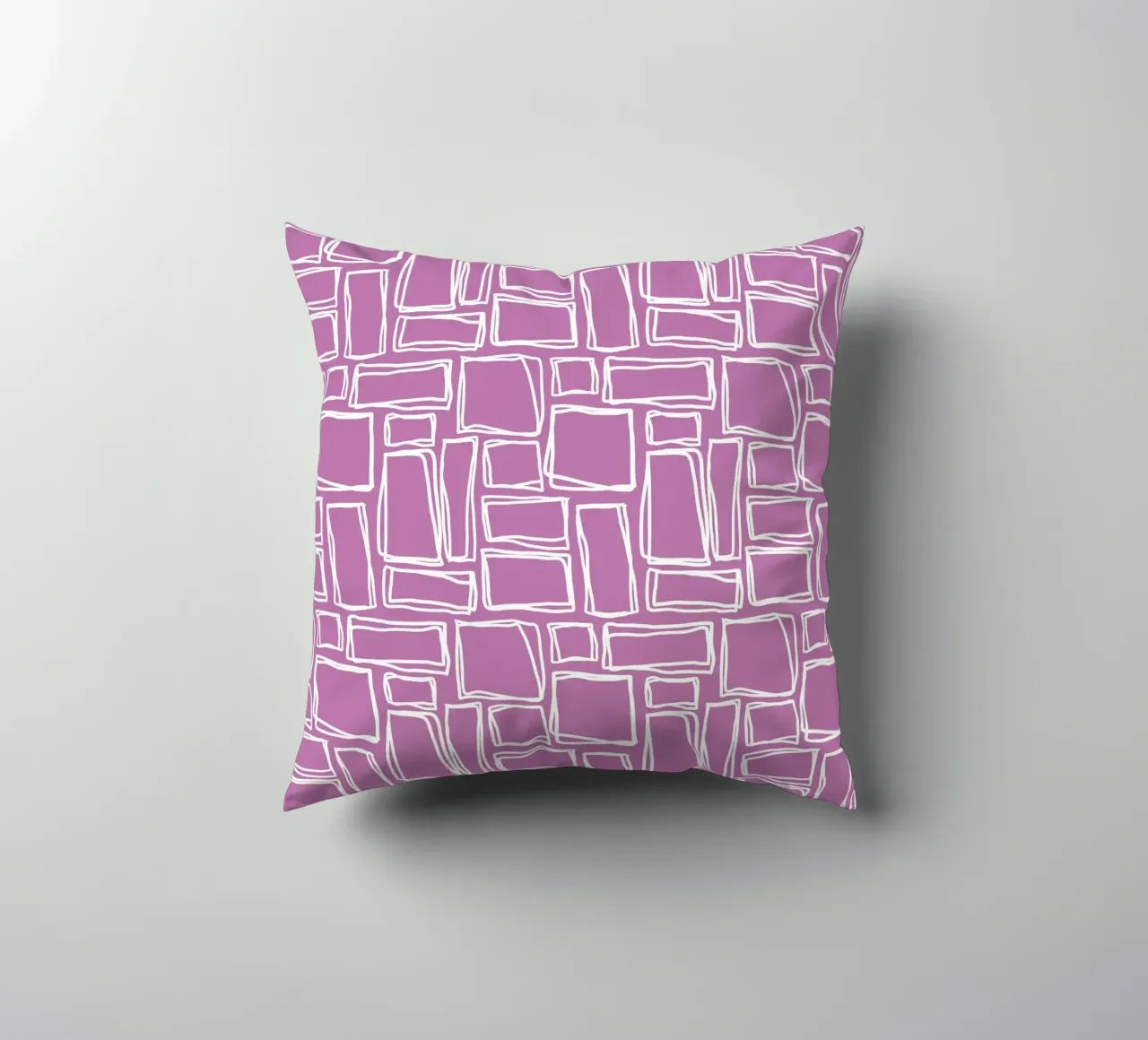 Quadrati Doodle in viola orchidea cuscino da Happy Littles